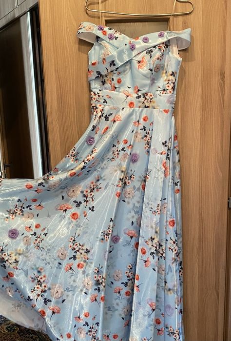 Нарядное платье в пол