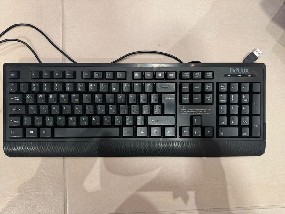 Клавиатура Canyon и Delux