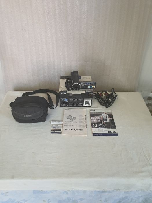 Видеокамера Sony HDR-XR150E