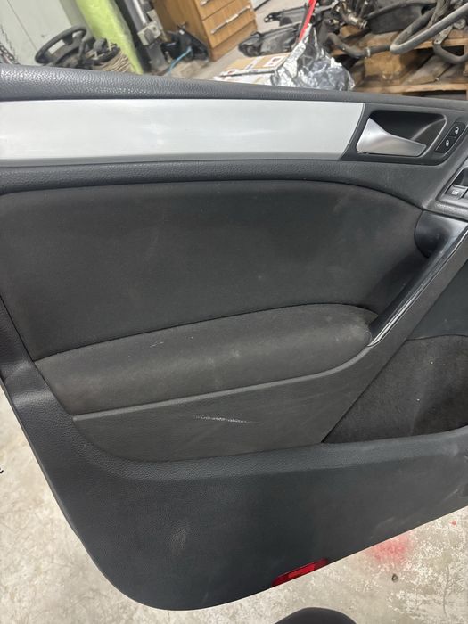 седалки и кори за vw golf6