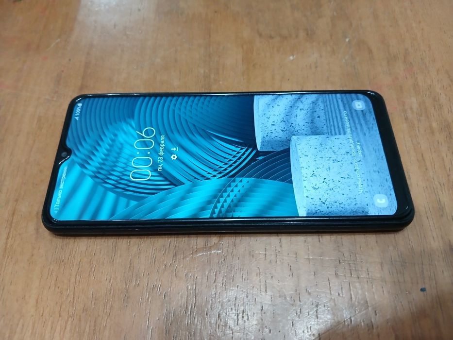 Продам Samsung A12 сатамын.