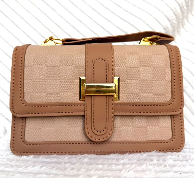 Продаю сумки новые