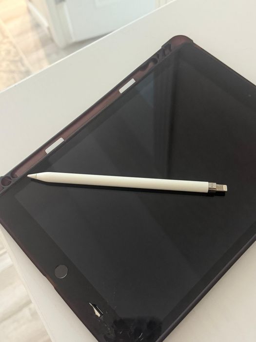 Продается Айпад 7 128гб + apple pencil