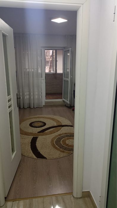 Vand garsoniera,zona Liceul 9 Galati
