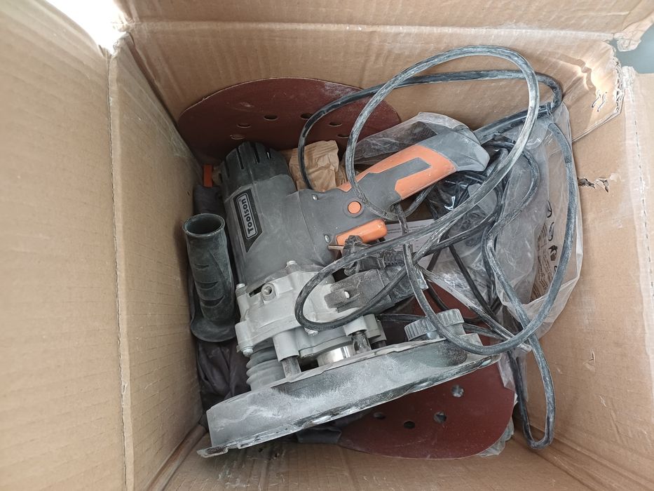 Стенен шлайф Toolson DWS 225 DC