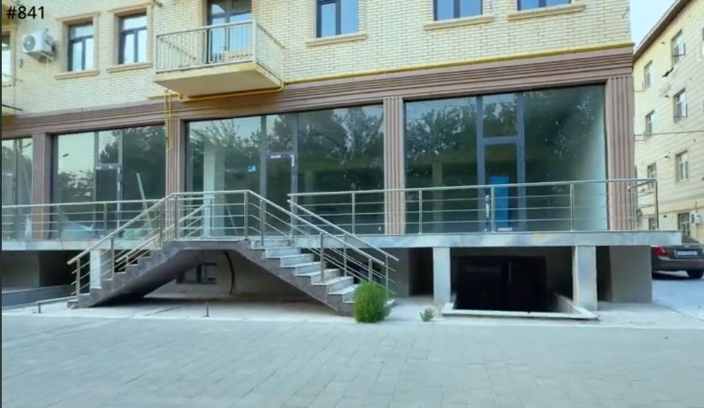 Дукон сотилади шахар марказида