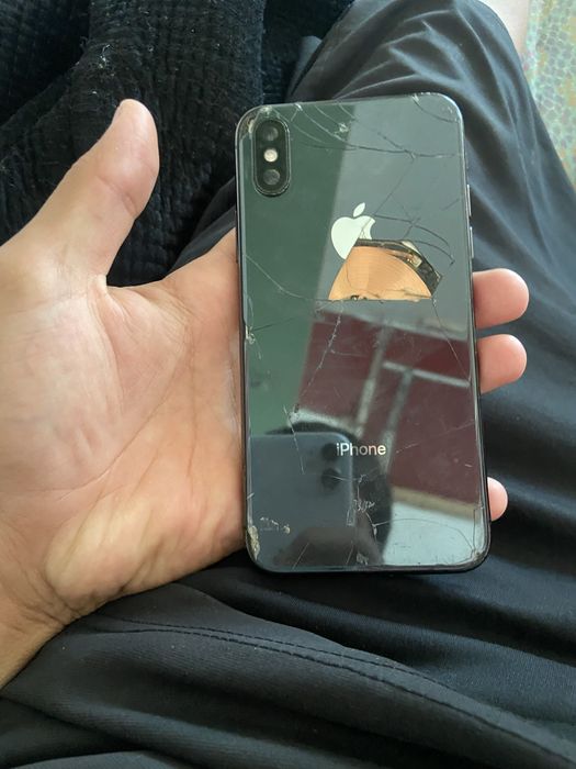 Iphone Xs sotiladi