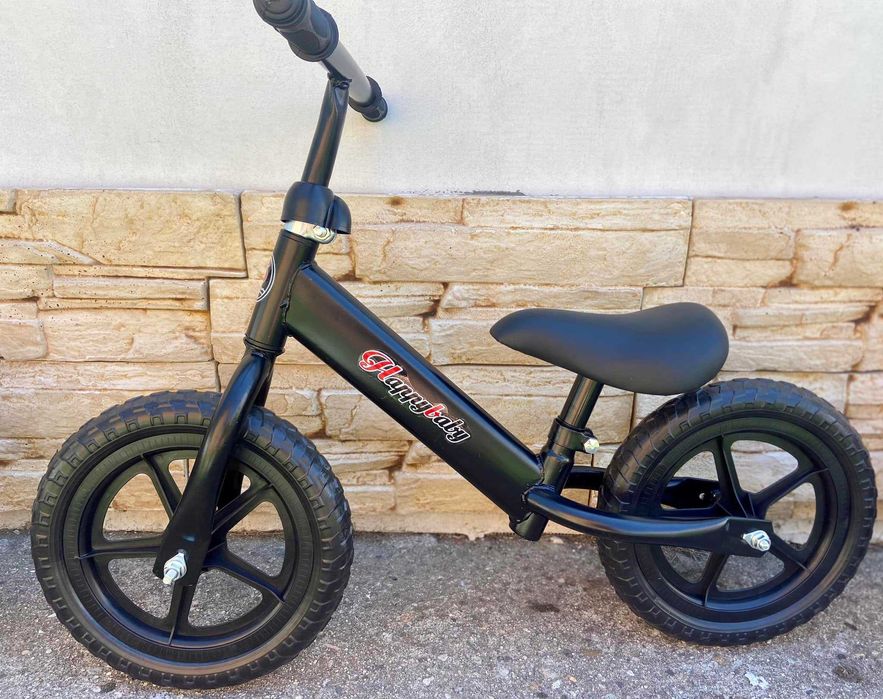 Баланс колело - Червено, синьо, черно, бяло, розово