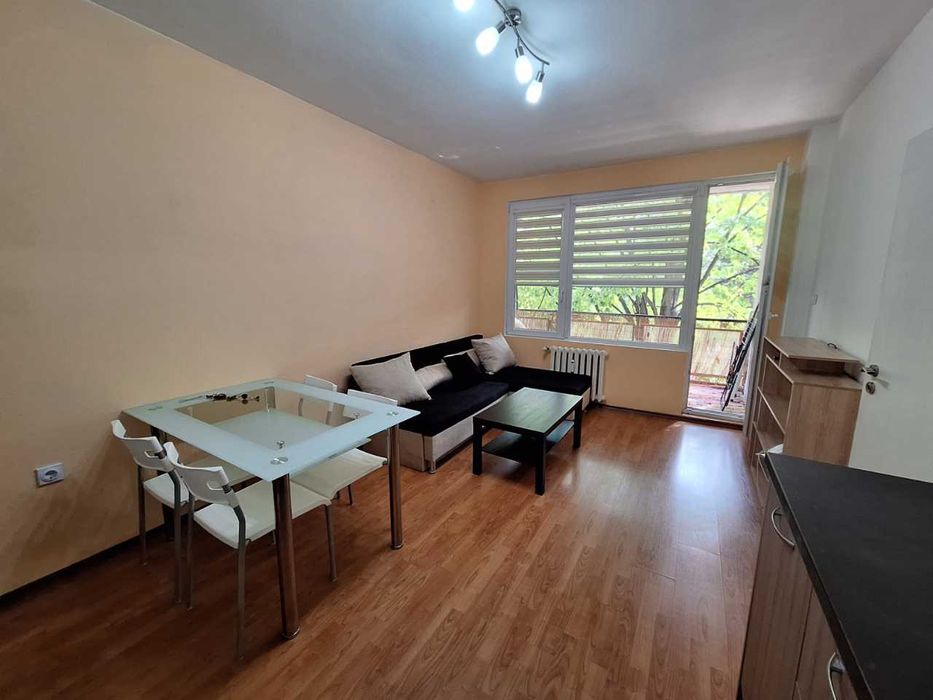 Дава се под наем Двустаен апартамент в София, Иван Вазов - 52 кв.м за 500 € - Снимка #2