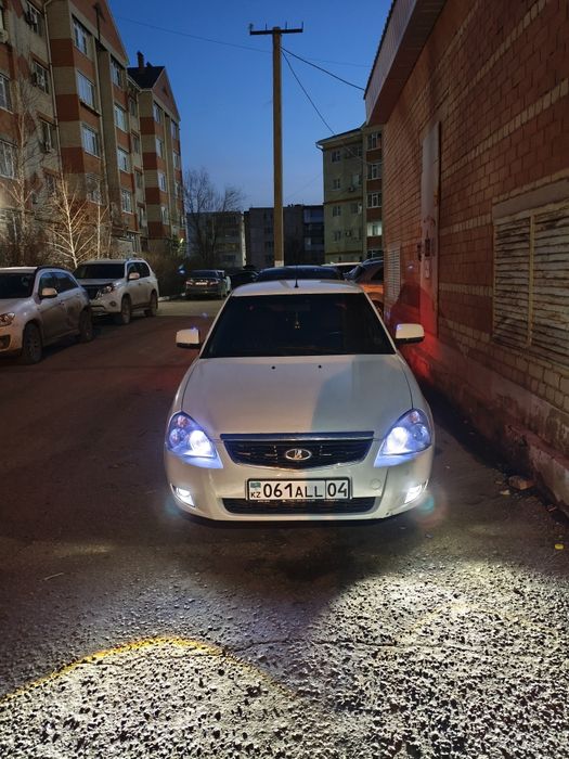 Приора 2 срочно продам