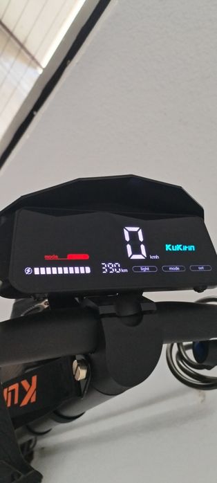 Kukirin g2 aproape nou