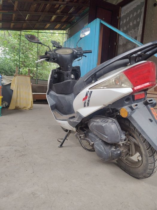 Продам Скутер 125 куб