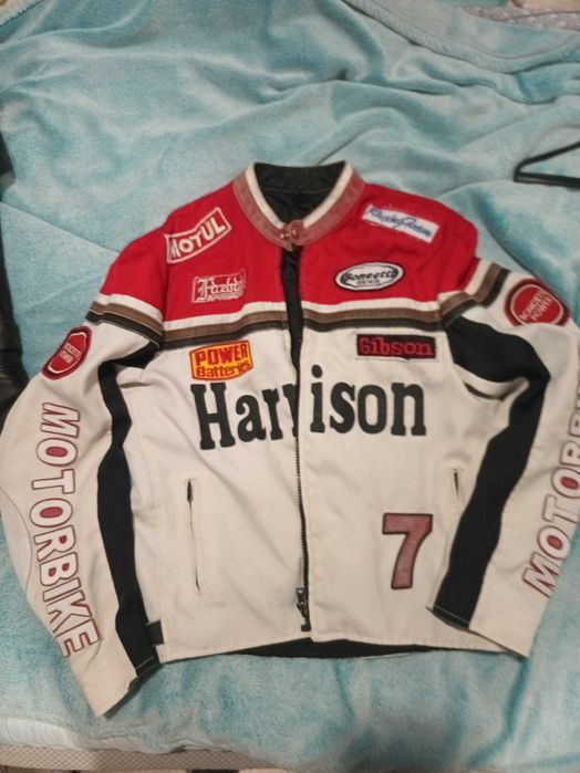 Мото яке , кожено и текстилно