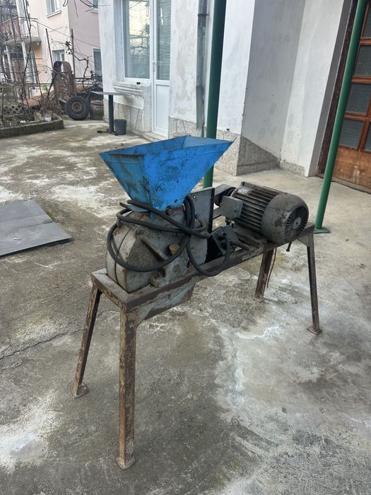 Ярномелка на трифазен