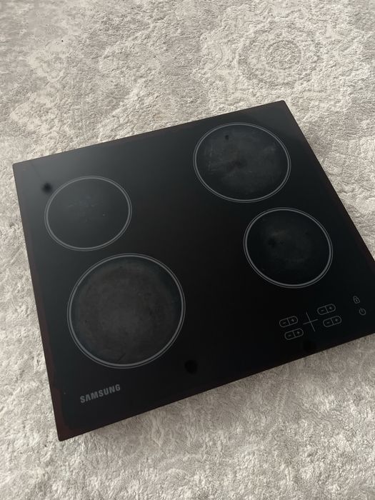 Варочная поверхность Samsung