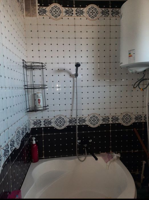 uy sotiladi 2xona 3xona qilingan