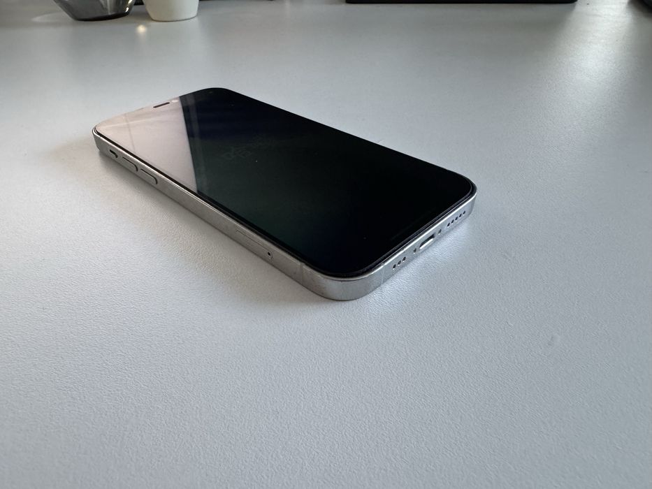 iPhone 12 Pro 128GB White | Face ID OK | Пълен комплект | iStyle BG
