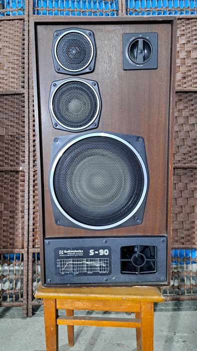 Продам колонки Radiotehnika S-90