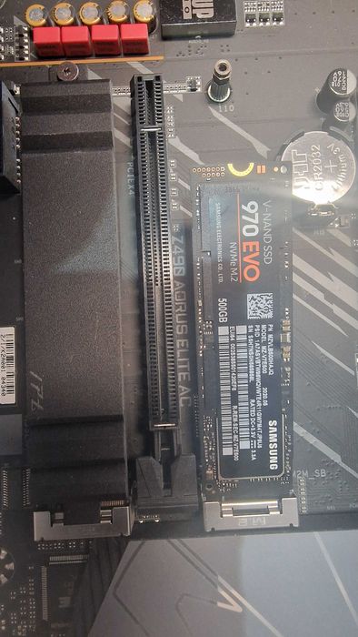 componente calculator I7 10700K - MB cu WiFi, DDR 4  dar fara sursa sau carcasa