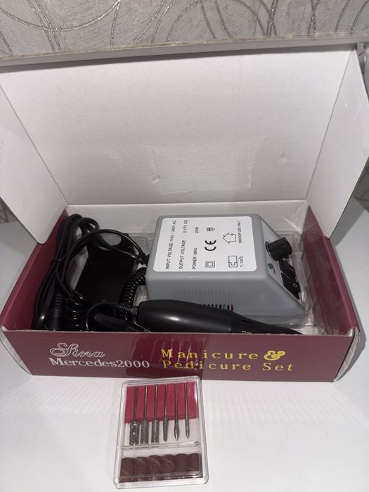 Продам набор для маникюра