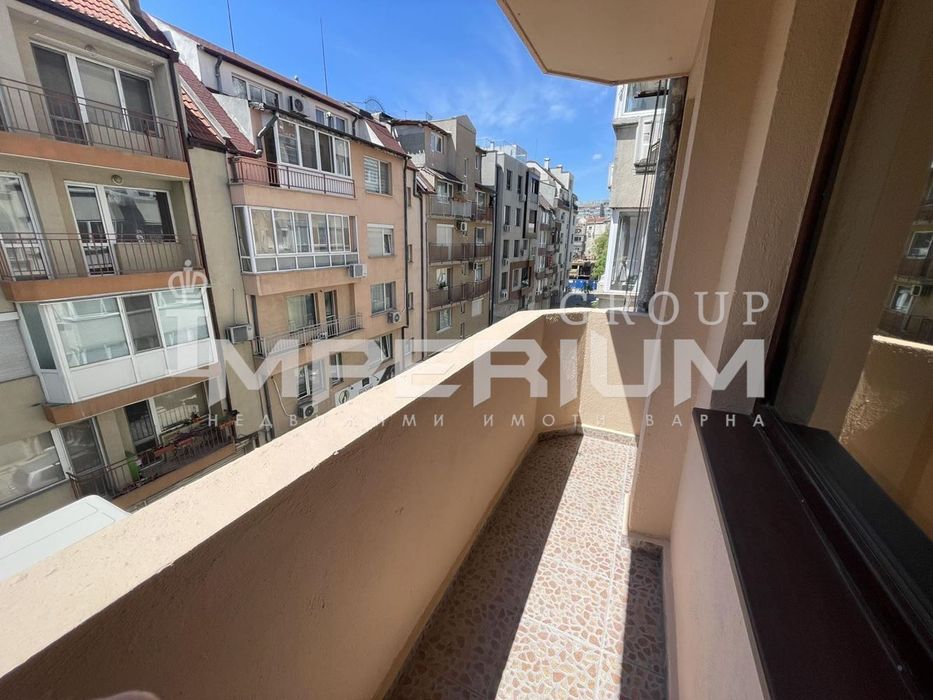 Дава се под наем Двустаен апартамент в Варна, Лятно кино Тракия - 65 кв.м за 612 € - Снимка #9