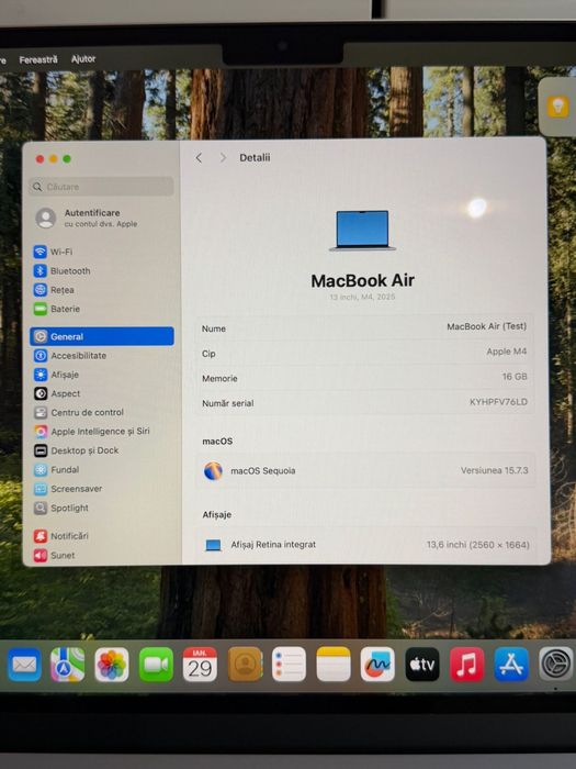 Macbook Air 13 Inch / Procesor M4 / 16 cu 256 GB / 10 Cicluri / NOU