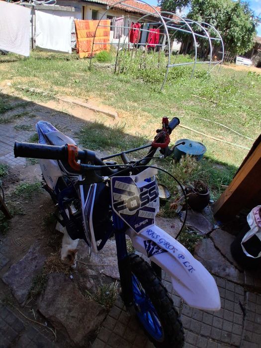 Детско кросово моторче fross 50cc