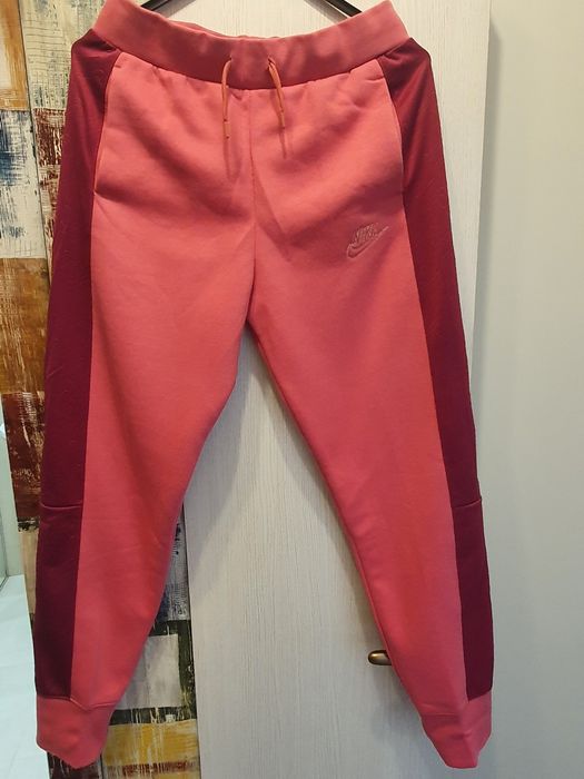 Дамско Долнище Nike