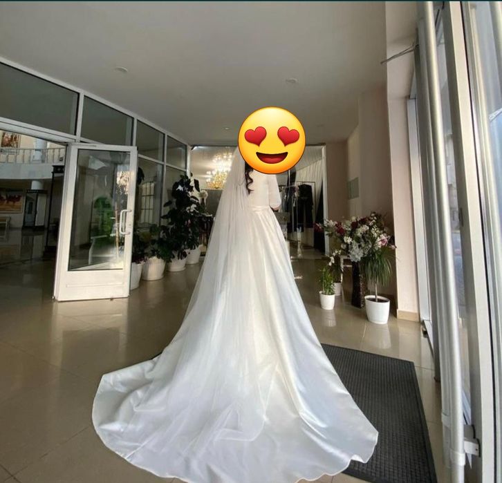 Свадъебное платье (Италия)