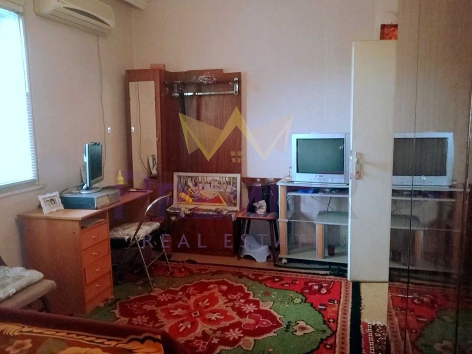 Продава се Четиристаен апартамент в Пловдив, Прослав - 80 кв.м за 1005 €/кв.м - Снимка #3