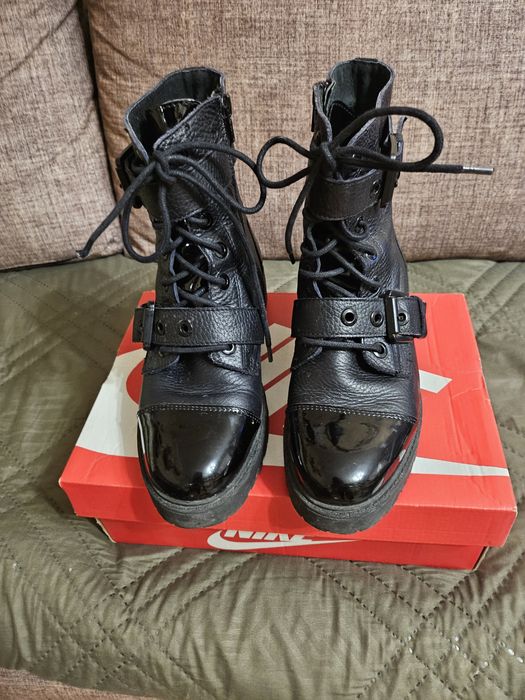 Дамски боти 38 р-р