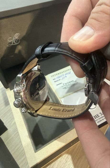 Часовник Louis Erard