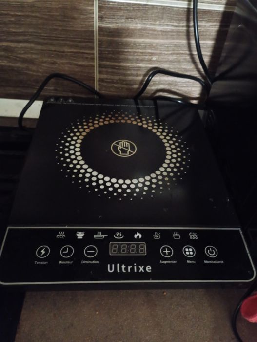 Plită electrică cu inducție