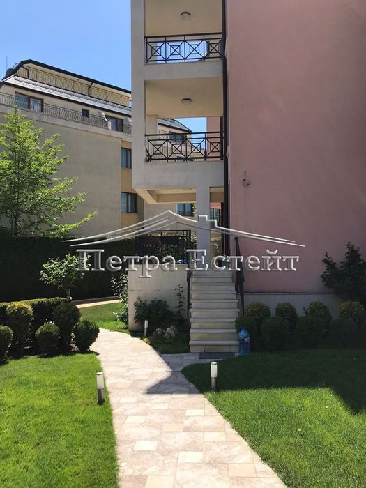 Продава се Двустаен апартамент в к.к. Св.Св. Константин и Елена - 85 кв.м за 1500 €/кв.м - Снимка #5