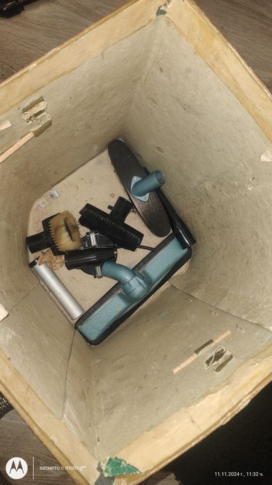 Прахосмукачка Уралец Руска  оригинална кутия