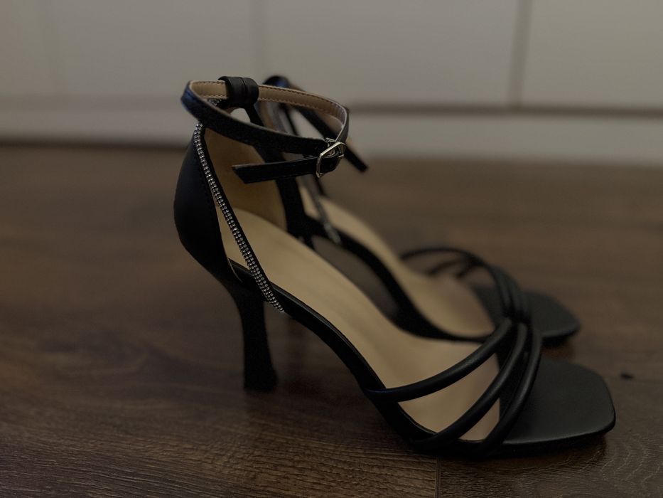 Босоножки размер 39