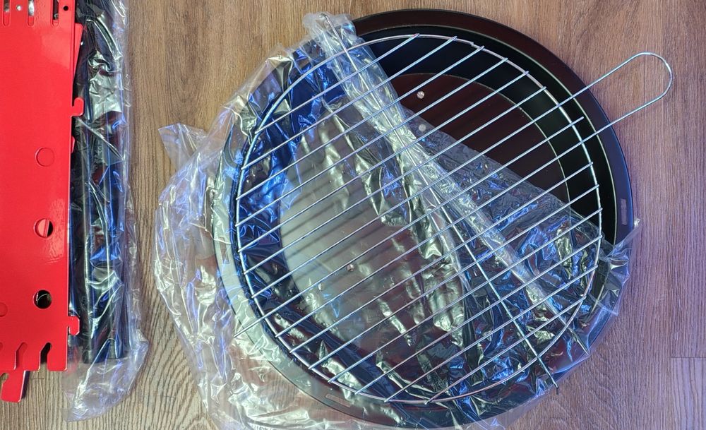 Gratar Rotund Din Metal Pe Carbuni, Pentru Gradina, Rosu, 35cm, Nou!