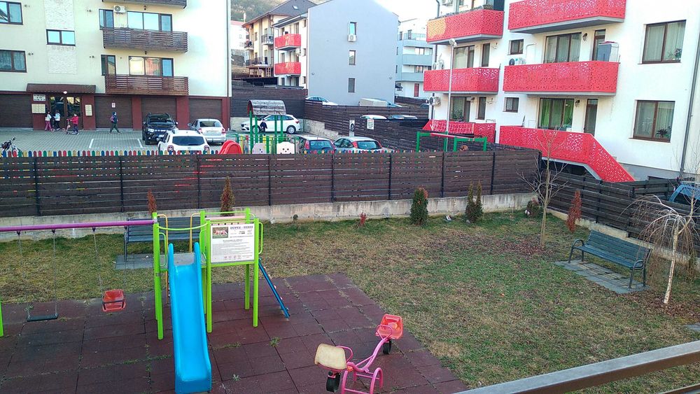 Inchiriez apartament 50 mp (2 camere) - str. Sub Cetate (Parc Poligon)