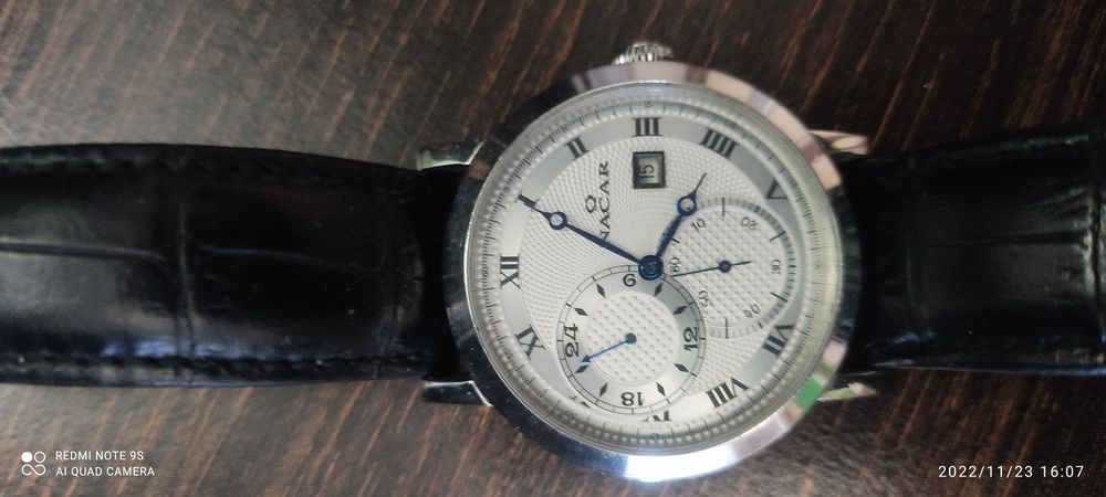 NACAR Кварцевые часы