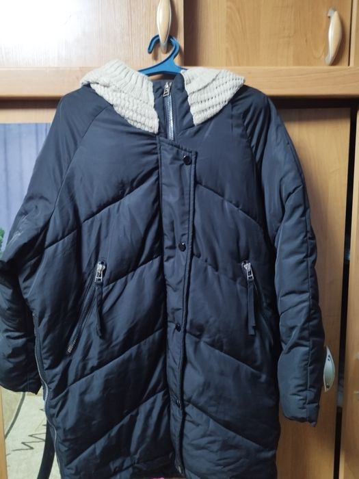 Зимнии  куртки 44-46р