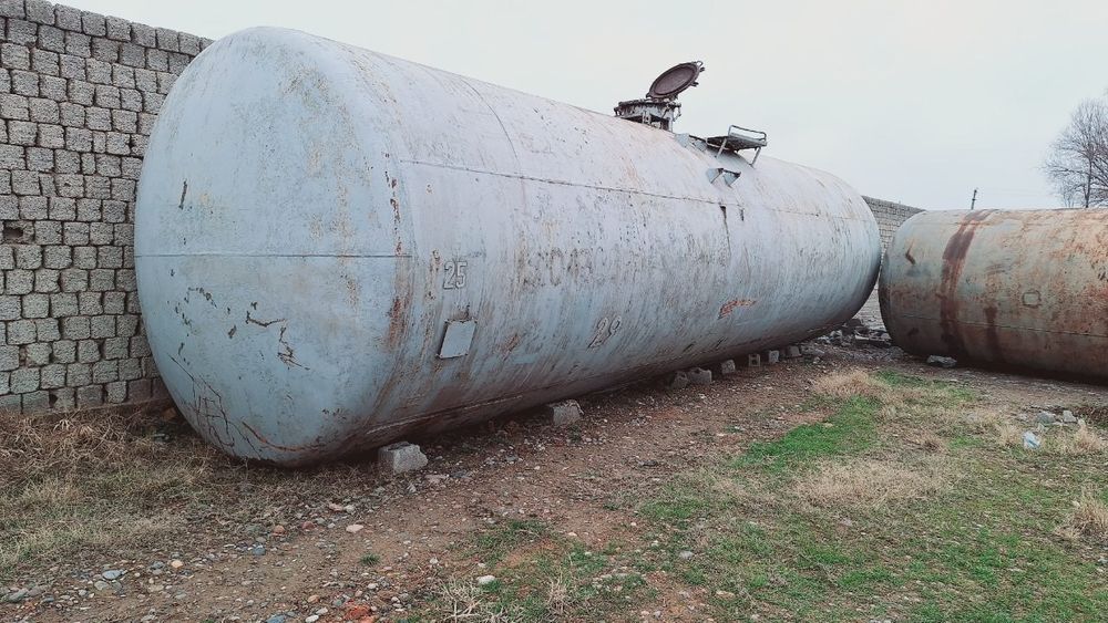 Вагоний тин25/ 61 /62 / 66цистерна ёмкостьлар бор