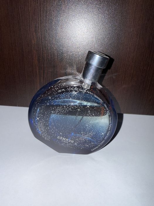 Hermès L'Ombre des Merveilles Eau de Parfum.