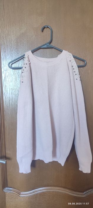 Женские вещи. За всё 3000