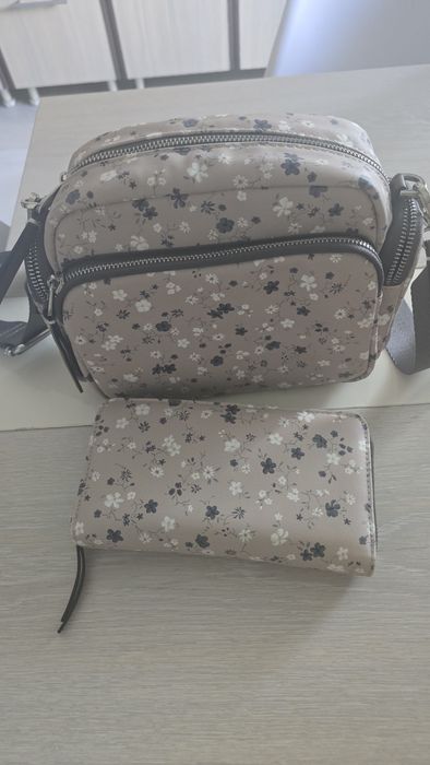 Set geanta și portofel Parfois