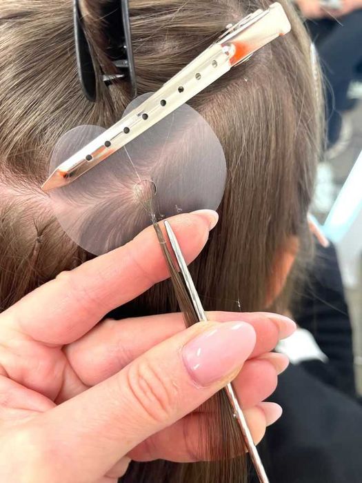 Extensii de par/montaje/intretinere