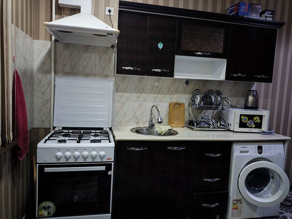 Сдаётся 2-х комнатная квартира в Центральной аптеке