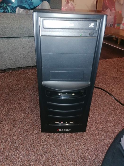 Настолен компютър