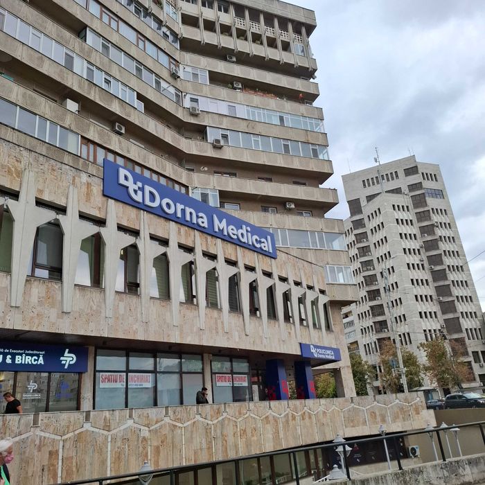 Proprietar persoana fizica. Apartament 3 camere, deasupra la Dorna Medical, Str. A. Panu, zona Centru civic, Palas