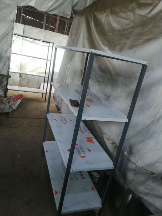 Stol nerjavika stelach