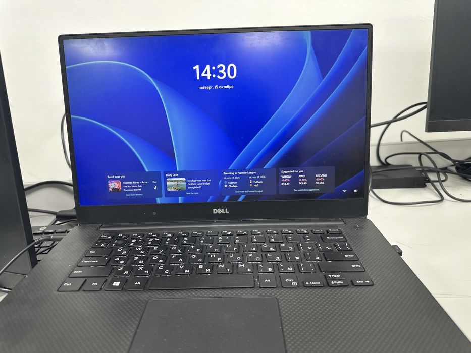 DELL XPS 15 9560